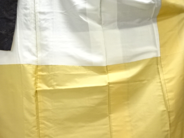  更紗模様織出し本場泥大島紬着物